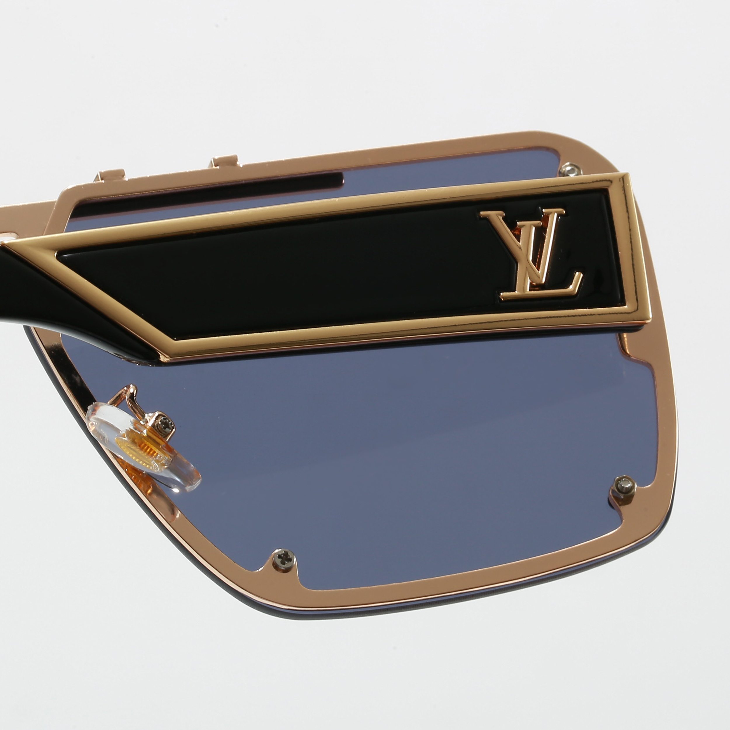 LV sunglasses with box 6A015 - Image 2
