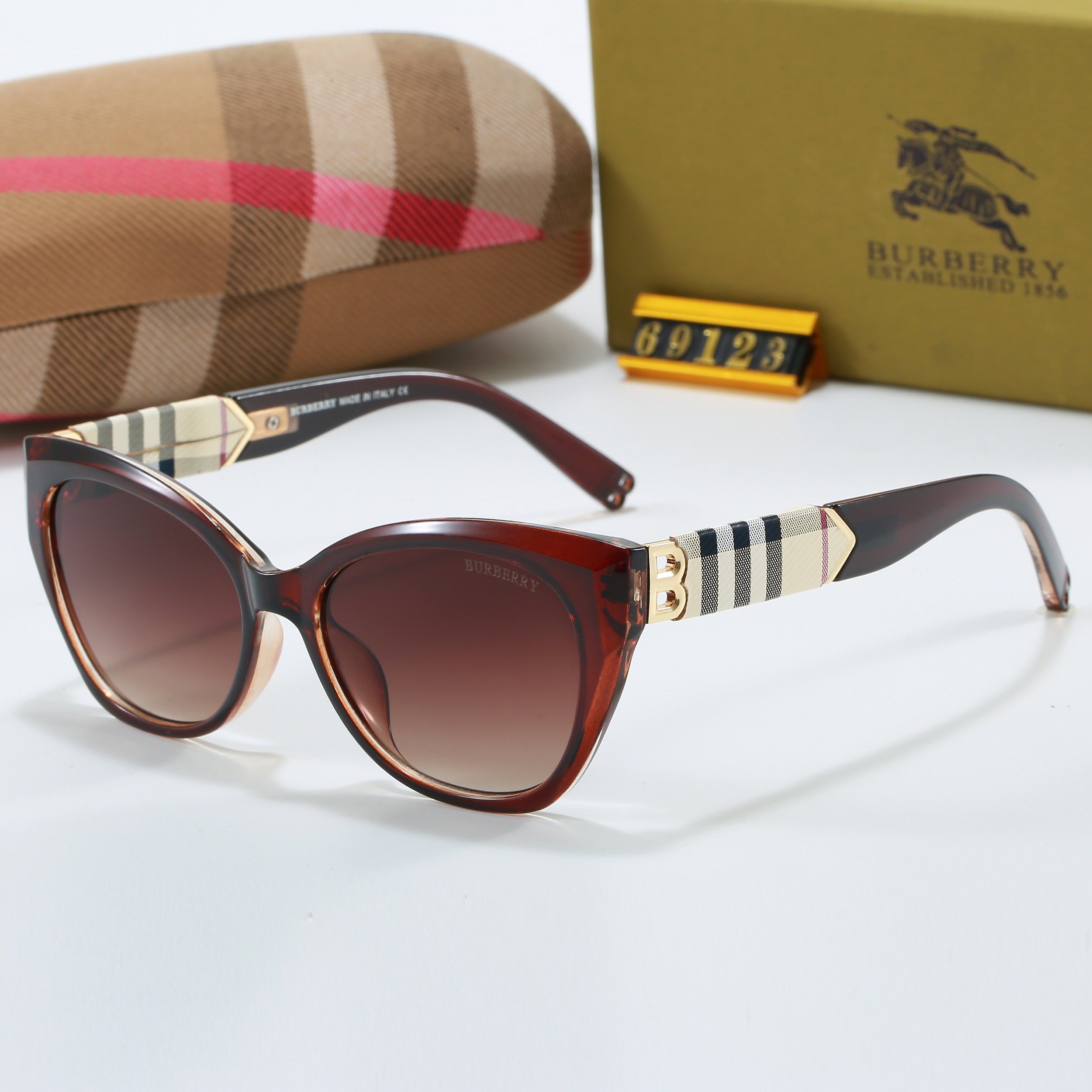 Burberry sunglasses with box 69123 - Image 4