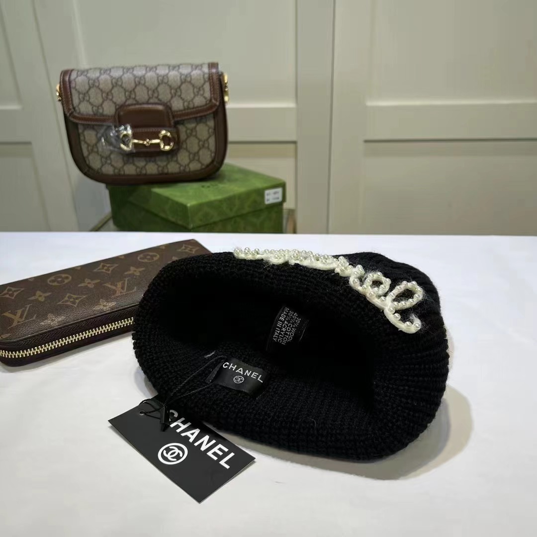 CHANEL Knitted Hat 1 - Image 2