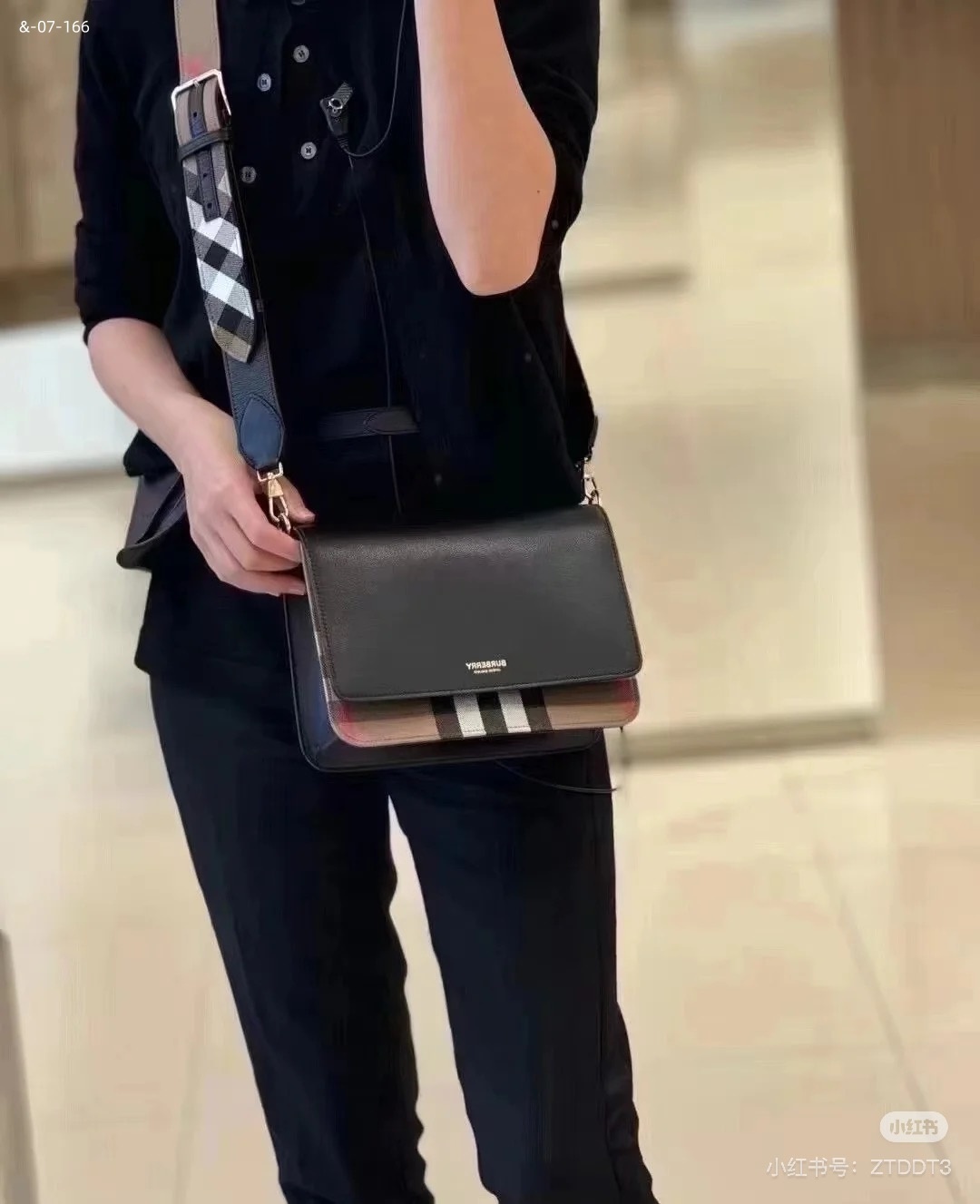 Burberry 5-color, crossbody bag, shoulder bag - Image 3