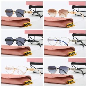 MIUMIU glasses with case 8008